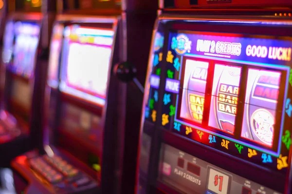 oma live roulette dealer in professional studio setting with chat interface visible
